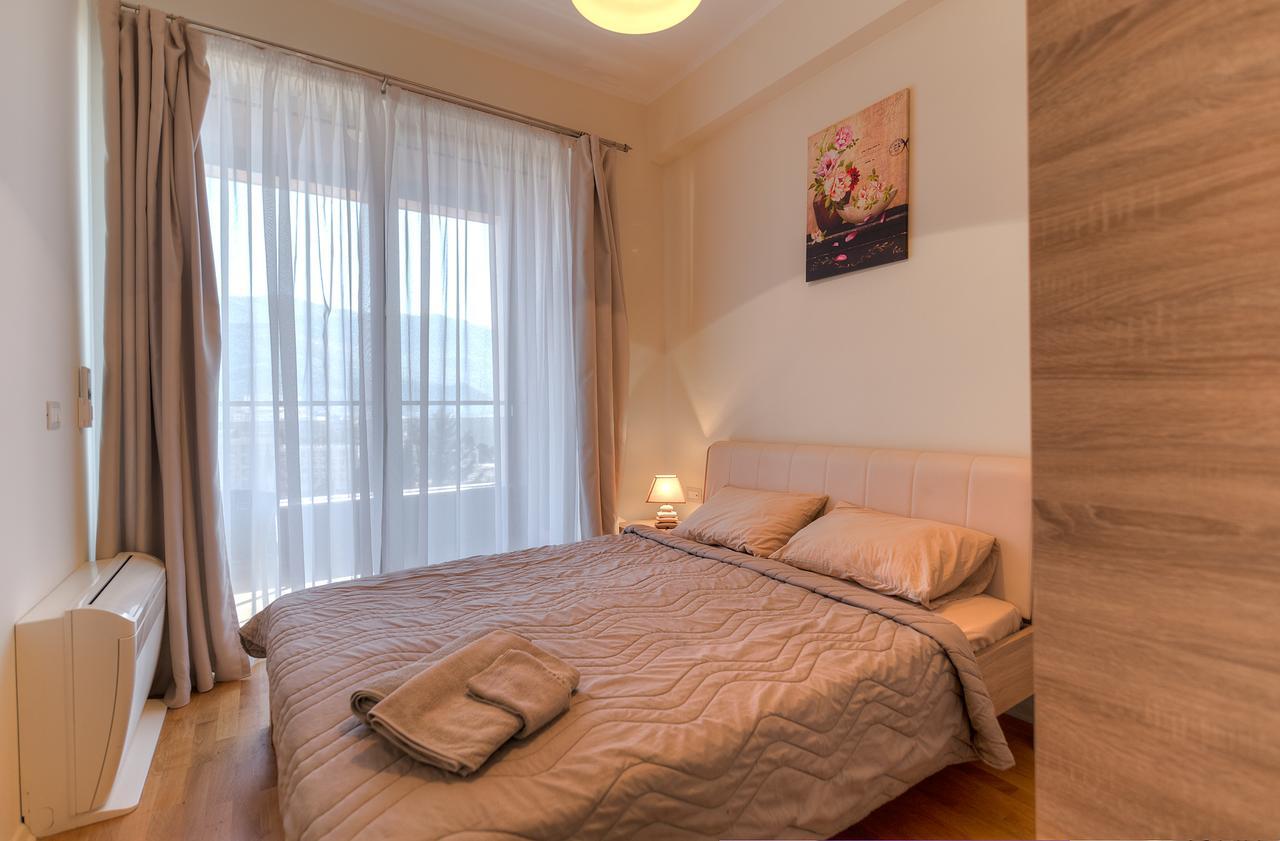 Harmonia Apartment *