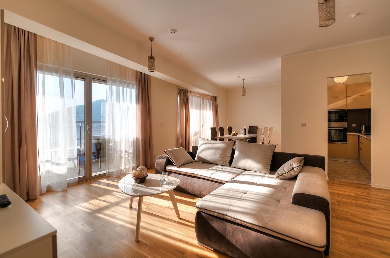 Harmonia * Budva