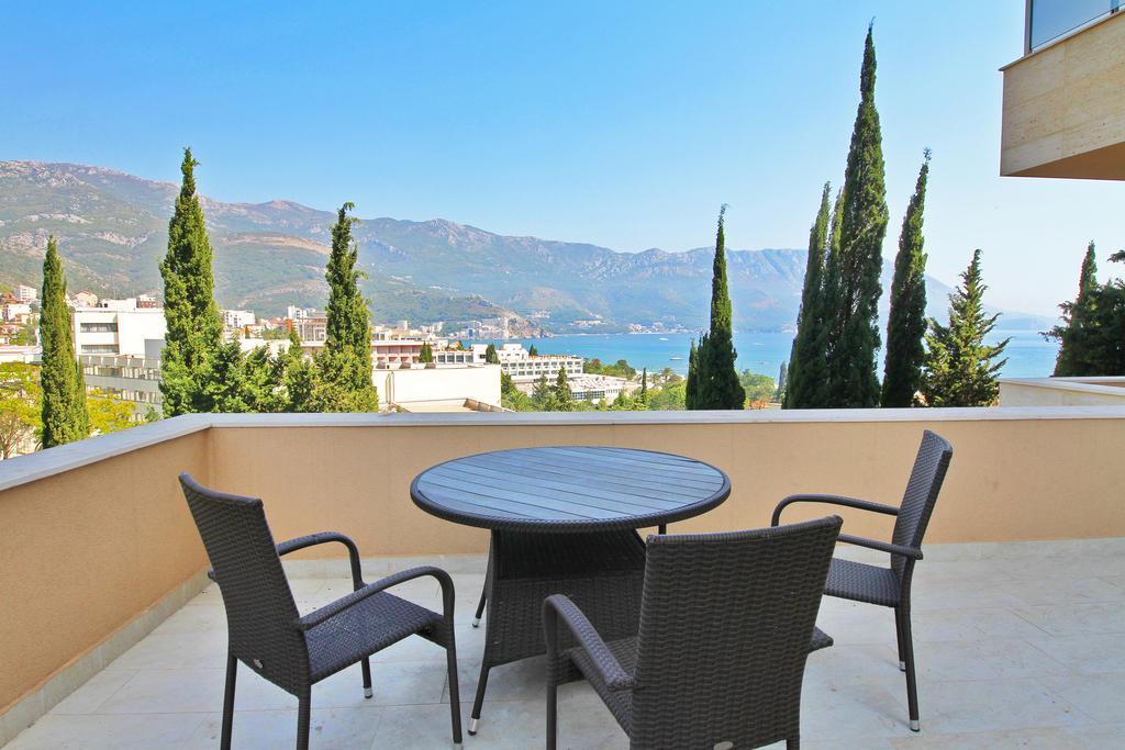 Harmonia Apartment