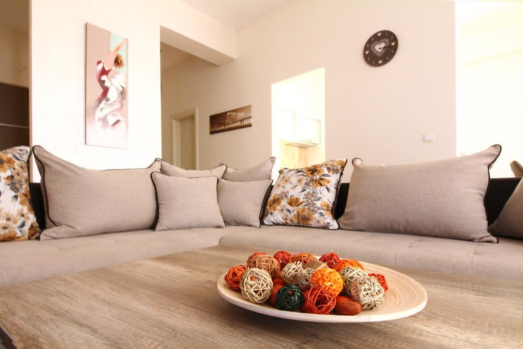 Harmonia Apartment
