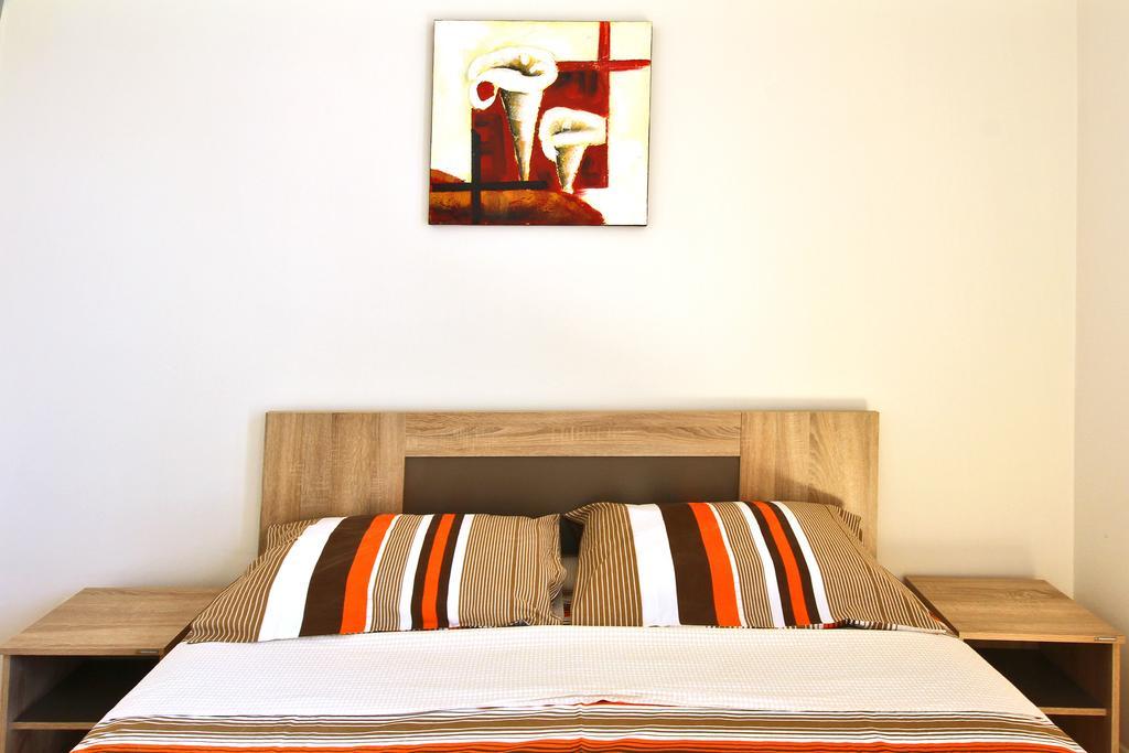 Harmonia Apartment