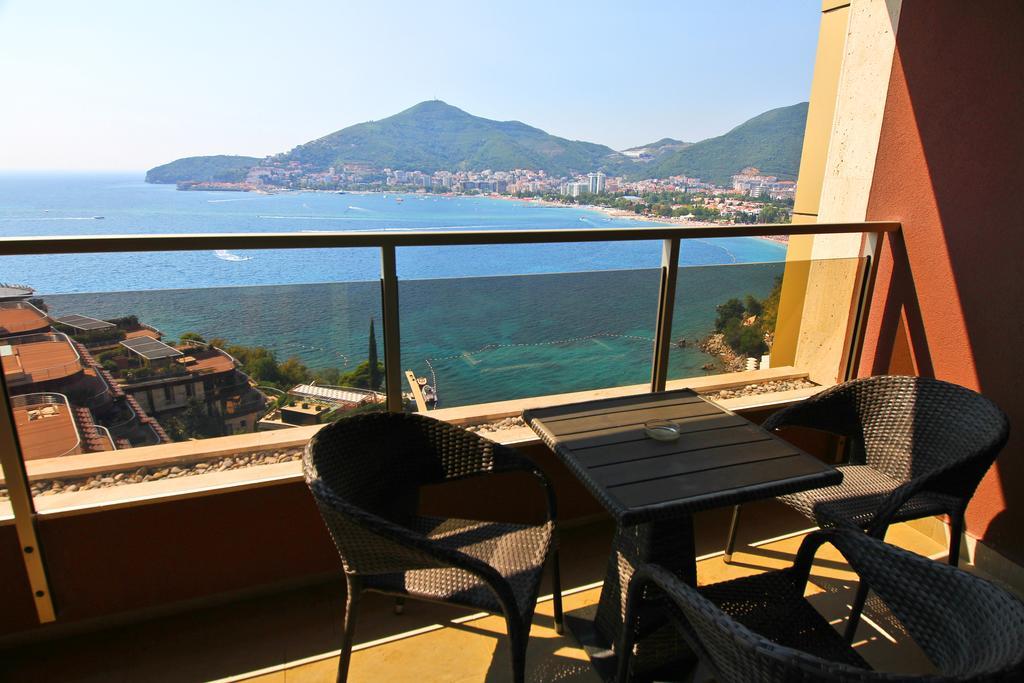 Harmonia * Budva